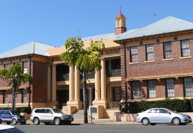 Mackay-Court-House