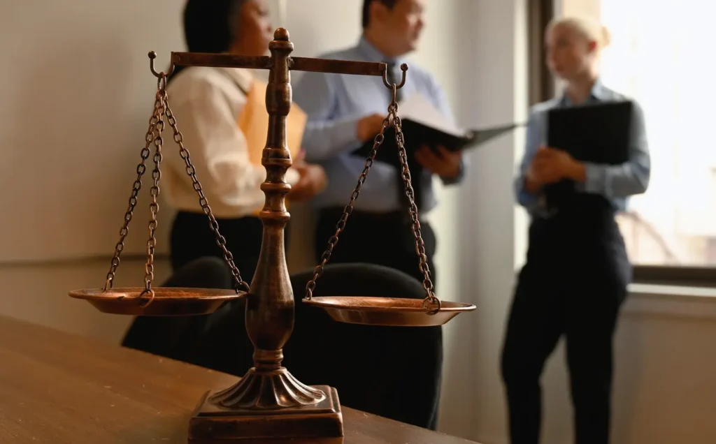 Lawyers Australia Wide with All Courts